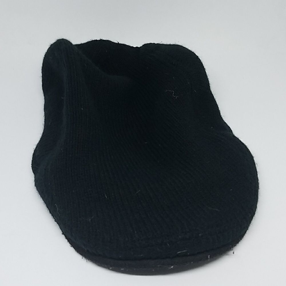 Van Heusen Black Hat